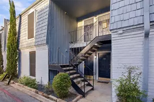 1901 S Voss Rd, Houston, TX 77057 - Photo 4