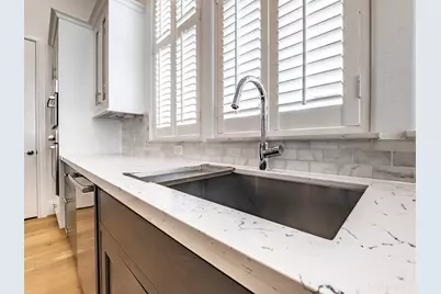 4035 Leeland Street, Houston, TX 77023 - Photo 20