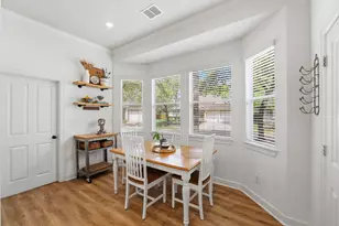 135 Hansom Trail St, The Woodlands, TX 77382 - Photo 10