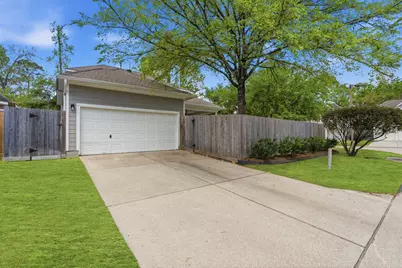 135 Hansom Trail Street, The Woodlands, TX 77382 - Photo 36