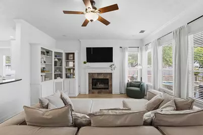 135 Hansom Trail Street, The Woodlands, TX 77382 - Photo 14