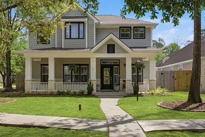 135 Hansom Trail Street, The Woodlands, TX 77382 - Photo 2