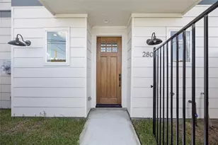 2806 Mills St, Houston, TX 77026 - Photo 24