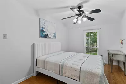 12997 Trail Hollow Drive, Houston, TX 77079 - Photo 14