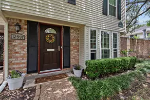 12997 Trail Hollow Dr, Houston, TX 77079 - Photo 1
