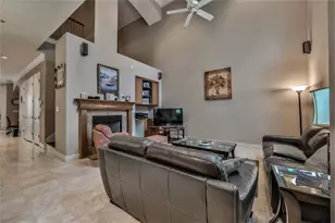 1005 Memorial Village Dr, Houston, TX 77024 - Photo 6