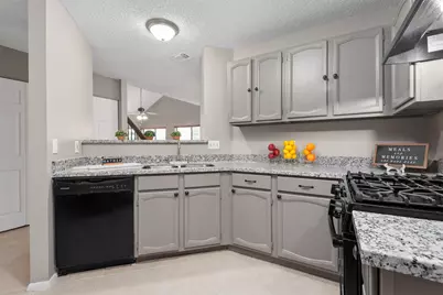 10842 Ryan Trails Drive, Houston, TX 77065 - Photo 12