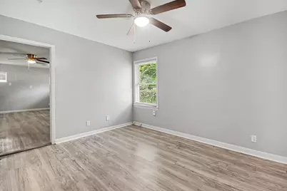 203 Chestnut Street, Lake Jackson, TX 77566 - Photo 22