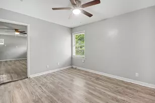 203 Chestnut St, Lake Jackson, TX 77566 - Photo 22