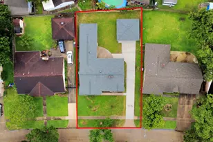 8007 Rowan Ln, Houston, TX 77036 - Photo 2
