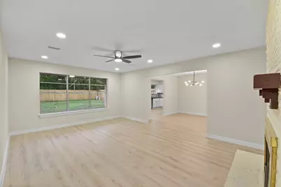 2322 Aprilmont Drive, Sugar Land, TX 77498 - Photo 10