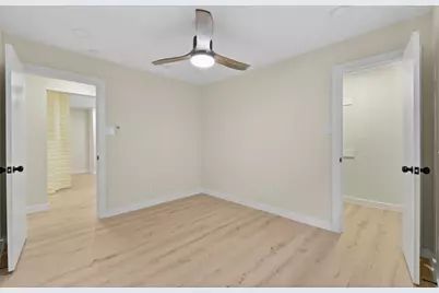 2322 Aprilmont Drive, Sugar Land, TX 77498 - Photo 22