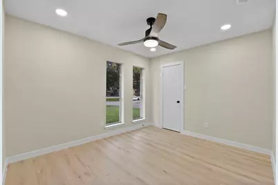 2322 Aprilmont Drive, Sugar Land, TX 77498 - Photo 18