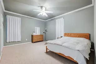 2255 Braeswood Park Dr, Houston, TX 77030 - Photo 16