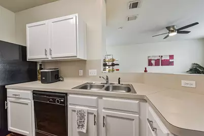 6103 Yorkglen Manor Lane, Houston, TX 77084 - Photo 16