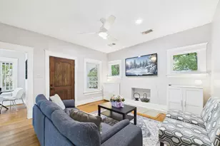 3613 Audubon Pl, Houston, TX 77006 - Photo 4