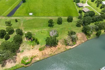 4 County Road 344, Sweeny, TX 77480 - Photo 2