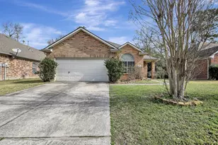 2013 Lulach Ln, Conroe, TX 77301 - Photo 2