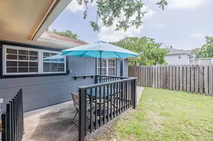 5217 Ave N 1/2, Galveston, TX 77551 - Photo 2