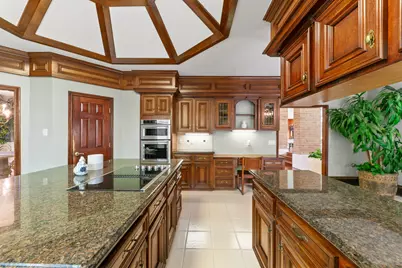 11818 Castle Ridge Drive, Houston, TX 77077 - Photo 20