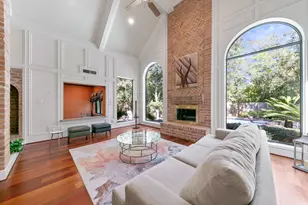 11818 Castle Ridge Dr, Houston, TX 77077 - Photo 12