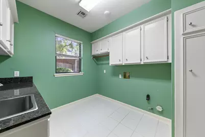 11818 Castle Ridge Drive, Houston, TX 77077 - Photo 22