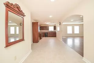 14315 Branchwater Ln, Sugar Land, TX 77498 - Photo 4