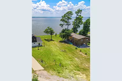 796 W Cattle Dr, Onalaska, TX 77360 - Photo 4