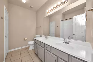 1612 Claremont Garden Cir, Houston, TX 77047 - Photo 20