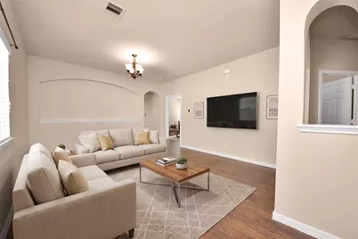1612 Claremont Garden Circle, Houston, TX 77047 - Photo 14