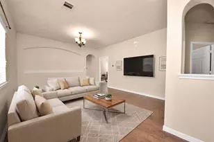 1612 Claremont Garden Cir, Houston, TX 77047 - Photo 14