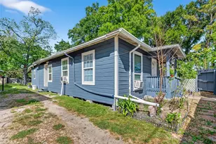968 Garapan St, Houston, TX 77091 - Photo 1
