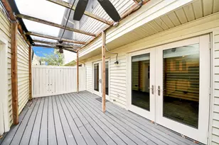 2588 Bering Dr, Houston, TX 77057 - Photo 32