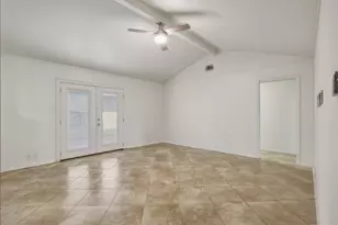 9510 Shepherd Dr, Beaumont, TX 77707 - Photo 4