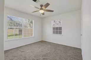 9510 Shepherd Dr, Beaumont, TX 77707 - Photo 12