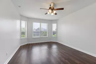 10546 Hartfield Bluff Ln, Cypress, TX 77433 - Photo 20