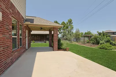10546 Hartfield Bluff Lane, Cypress, TX 77433 - Photo 34