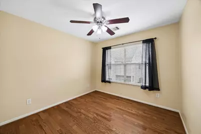 2201 Naomi Street #E, Houston, TX 77054 - Photo 8
