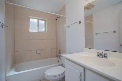 1620 Hawthorne #2, Houston, TX 77006 - Photo 12