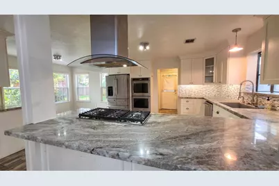 9114 S Pass Lane, Houston, TX 77064 - Photo 8