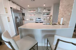 801 E Beach Dr, Galveston, TX 77550 - Photo 6