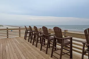 801 E Beach Dr, Galveston, TX 77550 - Photo 44