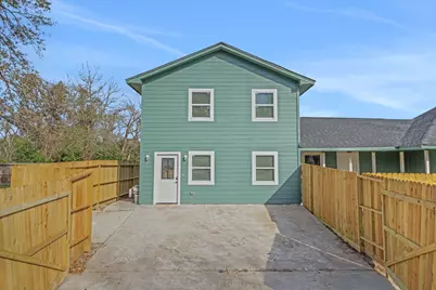 990 Wall Street, Houston, TX 77088 - Photo 1
