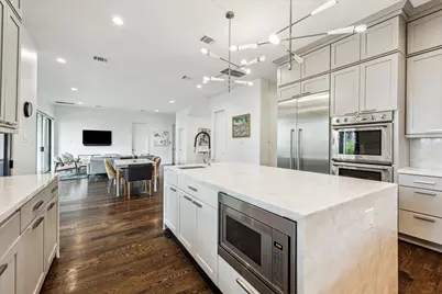 1010 Waltway Drive, Houston, TX 77008 - Photo 24