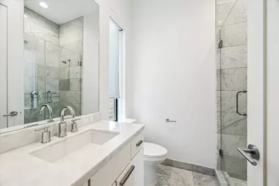 1010 Waltway Drive, Houston, TX 77008 - Photo 38