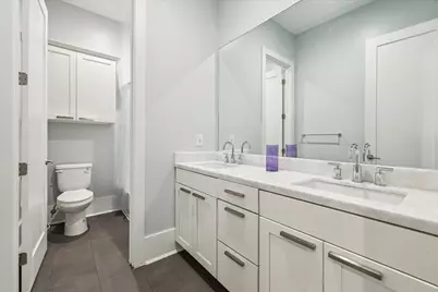 1010 Waltway Drive, Houston, TX 77008 - Photo 40