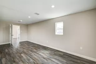 418 S Kansas St, La Porte, TX 77571 - Photo 12