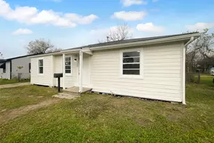 5109 Wilmington St, Houston, TX 77033 - Photo 8