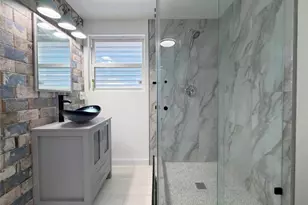 1006 Redfish St, Bayou Vista, TX 77563 - Photo 22