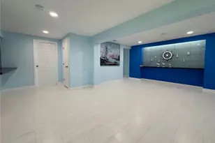 1006 Redfish St, Bayou Vista, TX 77563 - Photo 8